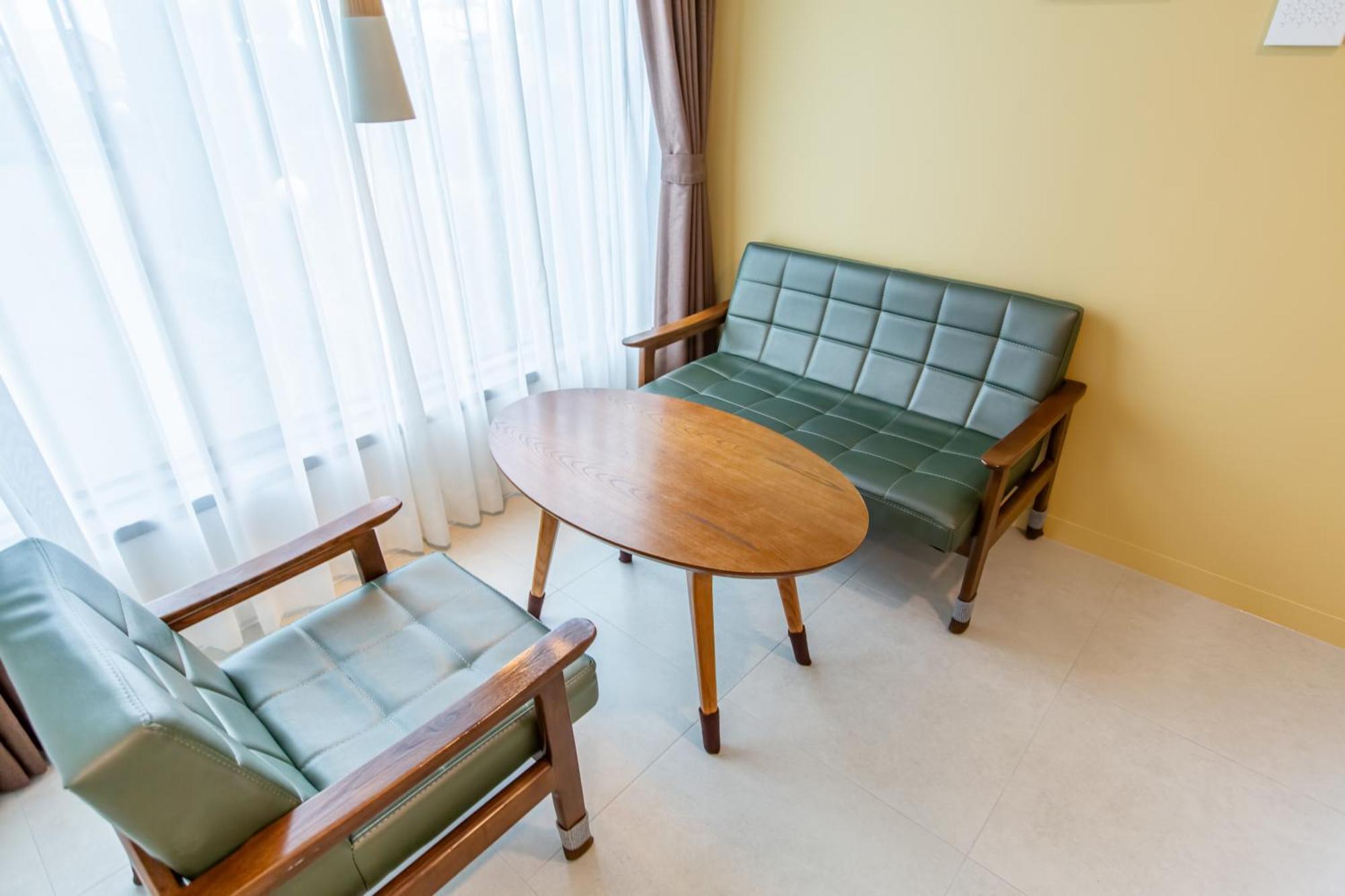 Lunamar Pension Чеджудо Экстерьер фото